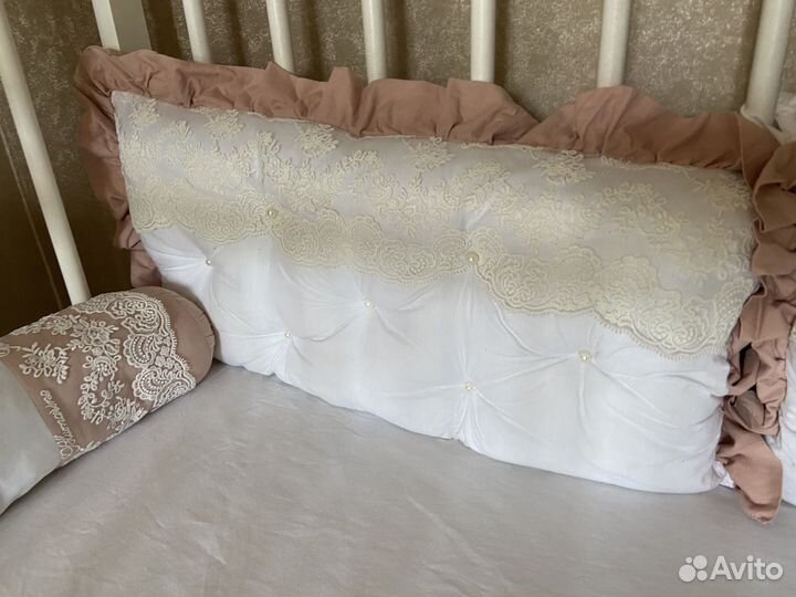 Бортики на детскую кроватку