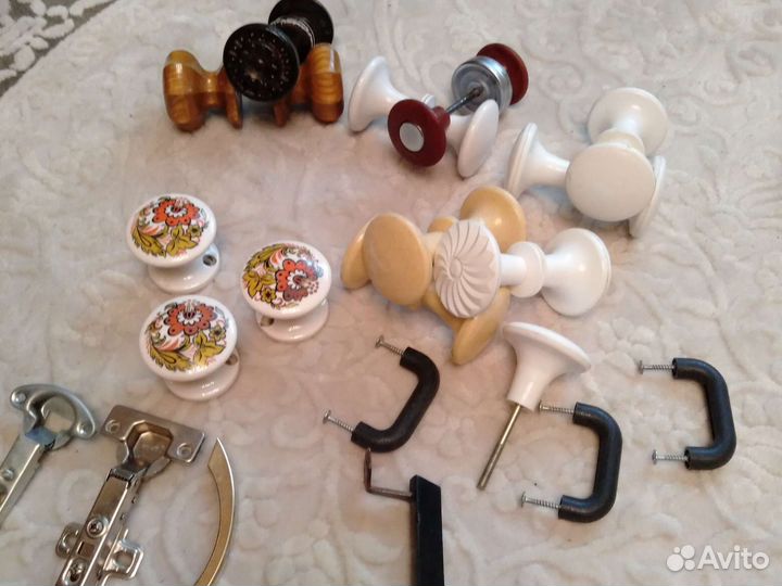 Ручки и петли дверные