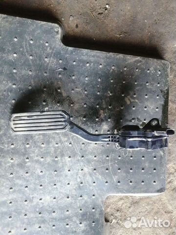 Педаль газа Toyota Camry 40 электрическая