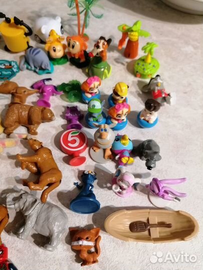 Игрушки из киндер пакетом