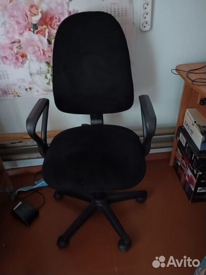 Компьютерное кресло