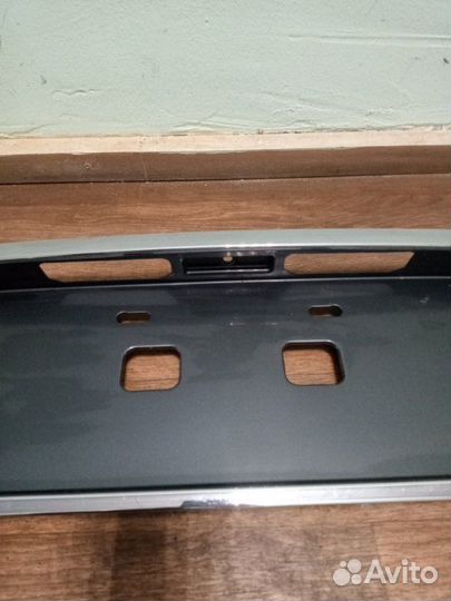 Накладка крышки багажника Hyundai Sonata седан