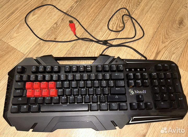 Клавиатура проводная A4Tech Bloody B880R