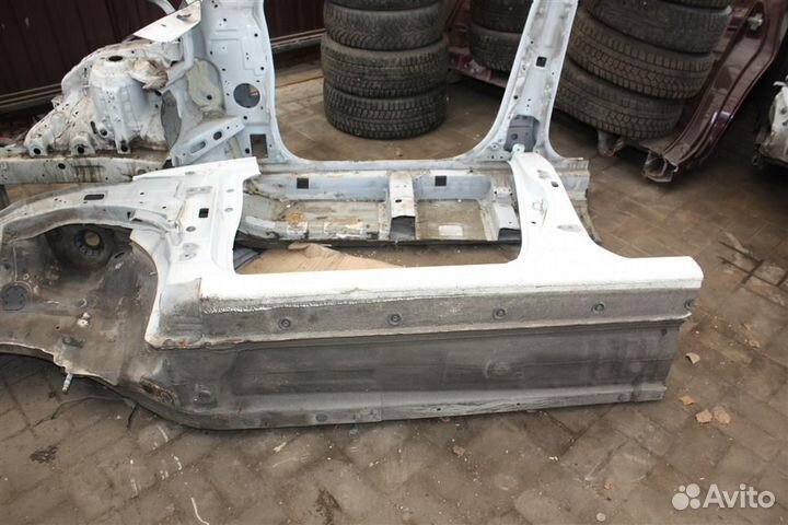 Порог левый Hyundai-KIA Solaris 1 restyling 2014