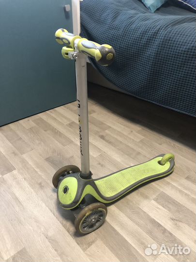 Самокат трехколесный Globber