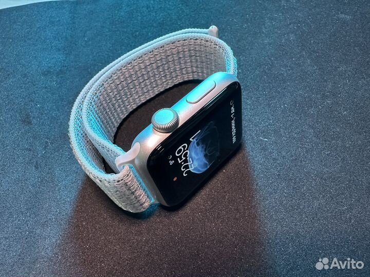 Apple watch 3 42mm Silver Оригинал 97 Батарея