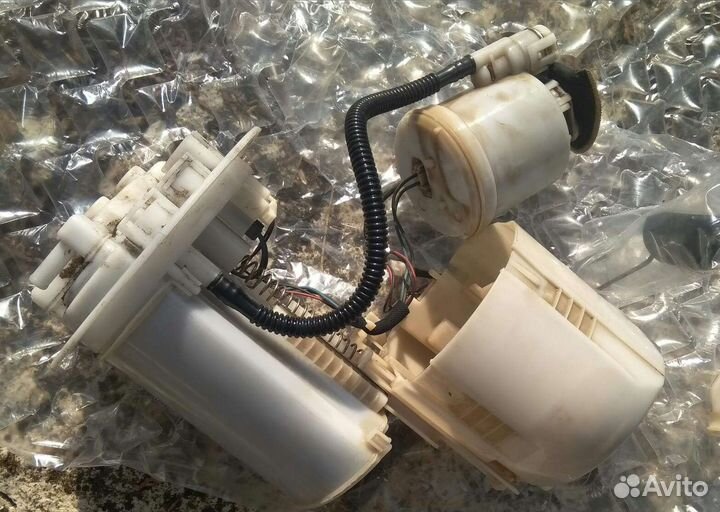 Топливный насос toyota corolla 150