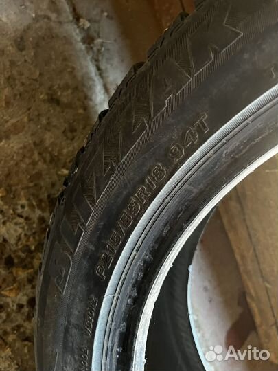 Bridgestone Blizzak 6 215/55 R18 94T