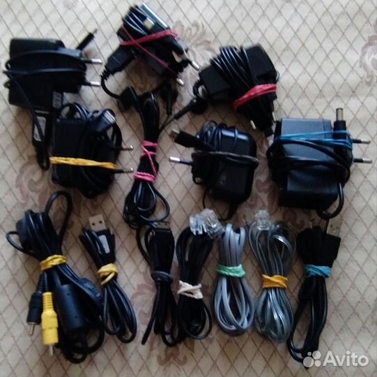 Зарядное устройство,провода,шнуры,кабели наушники