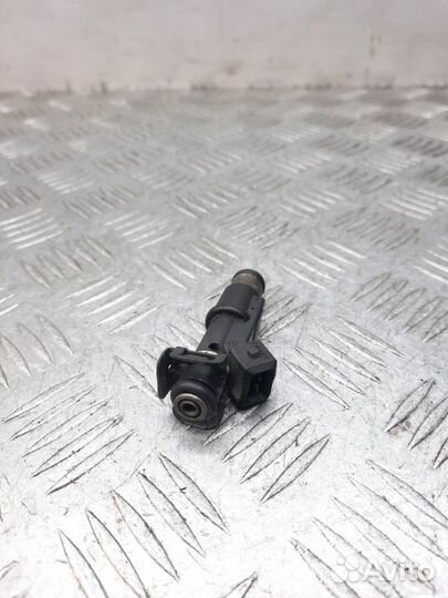 Форсунка Peugeot 407 седан 2.0 RFN 2004