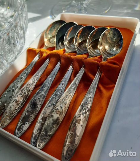 Чайные ложки мельхиор, блюдо хрусталь СССР