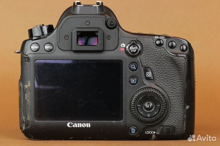 Canon EOS 6D (id 30232) Shutter 300.000