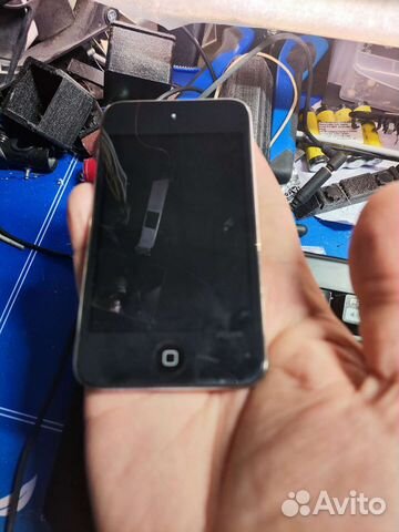 Apple iPod touch 16gb (model A1367)