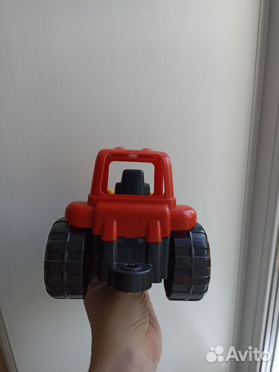 Детский трактор