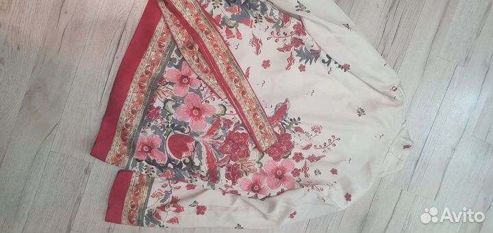 Костюм женский