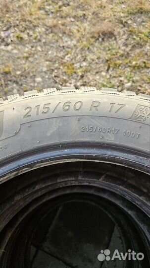 Michelin X-Ice North 4 215/60 R17