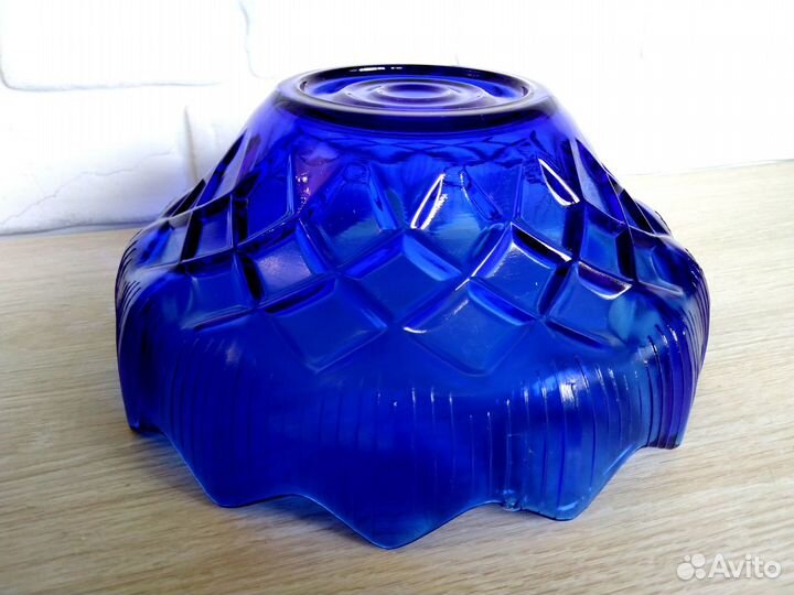 Большая салатница. Синее стекло. СССР