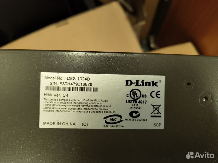 D-link des1024d