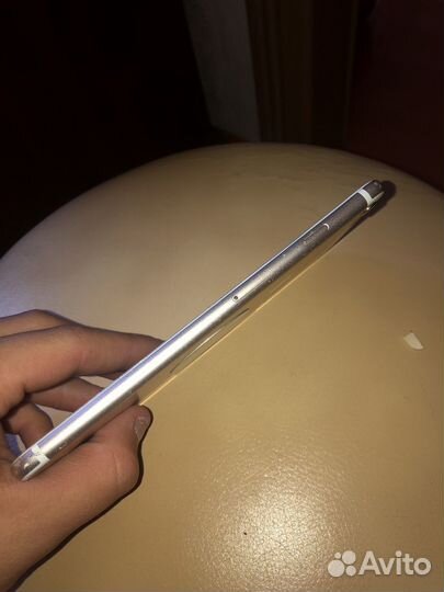 Телефон iPhone 6 plus