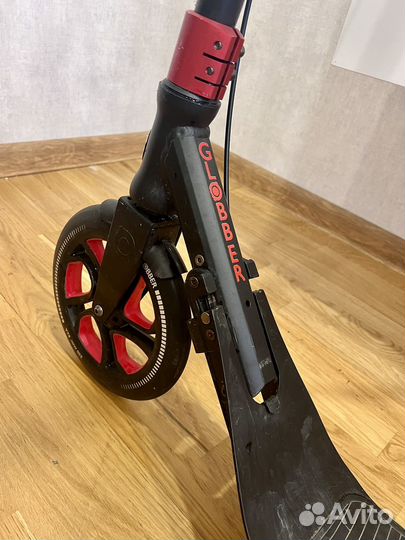 Самокат globber ONE NL 230 ultimate черно-красный