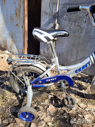 Велосипед детский 4 колесный