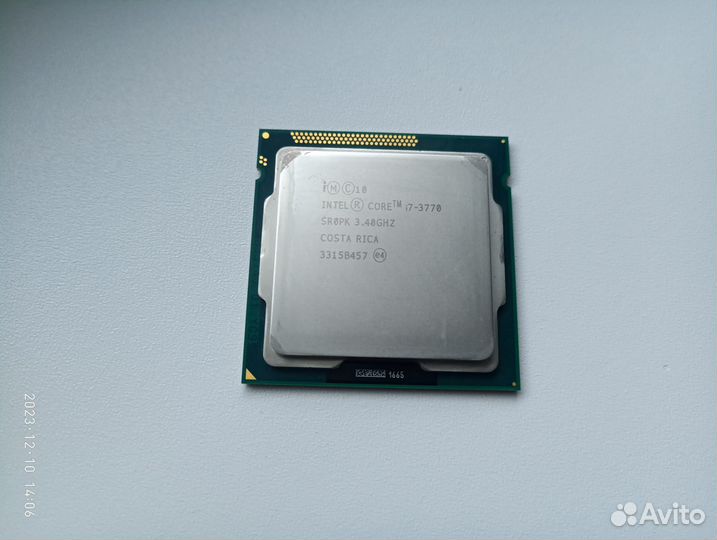 9400f / i7 3770 / Xeon 1270v3 / FX8300 / Phenom X4