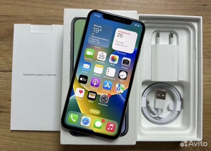 Телефон iPhone х обмен