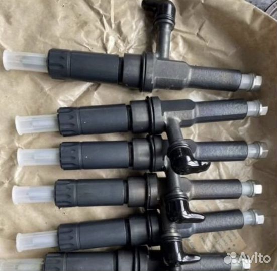 Форсунка isuza 6hk1 4hk1 hitachi