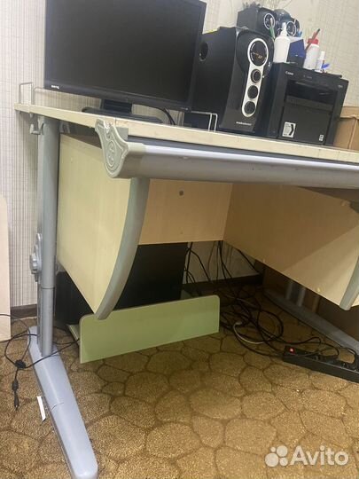 Растущая парта и стул дэми