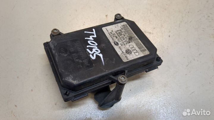 Блок розжига Skoda SuperB, 2010