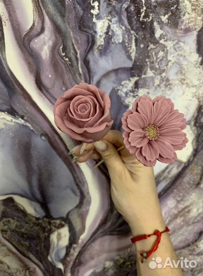 Сладкий подарок девушке