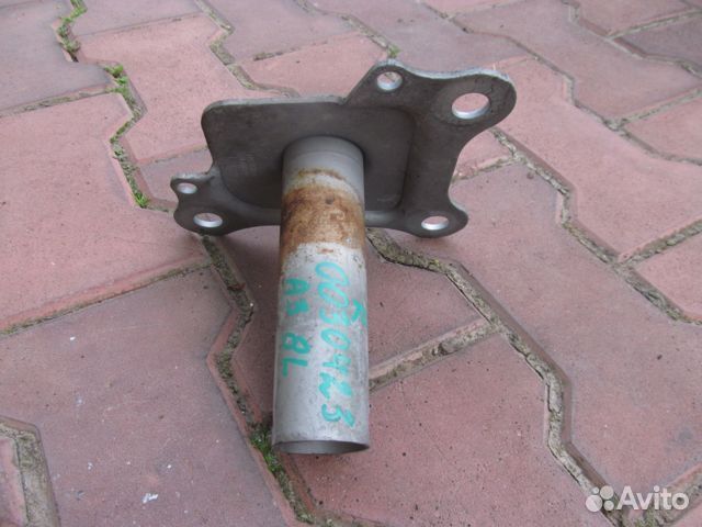 Кронштейн переднего бампера Audi A3 8L 1997-2003