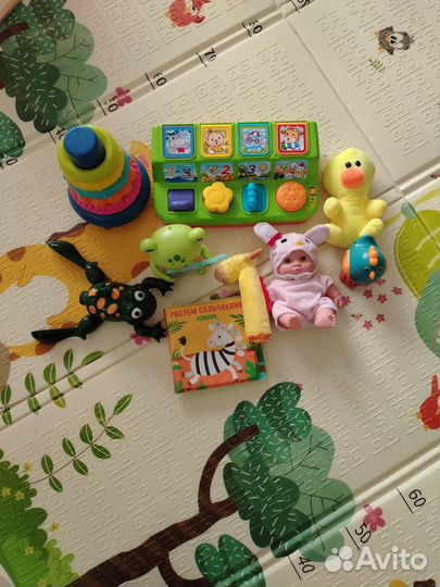 Развивающие игрушки для малышей