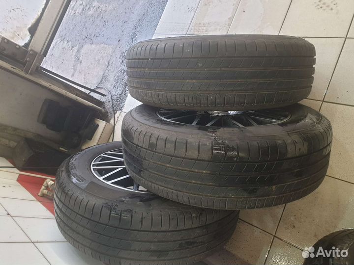 Dunlop SP Sport LM705W 225/65 R17 102V