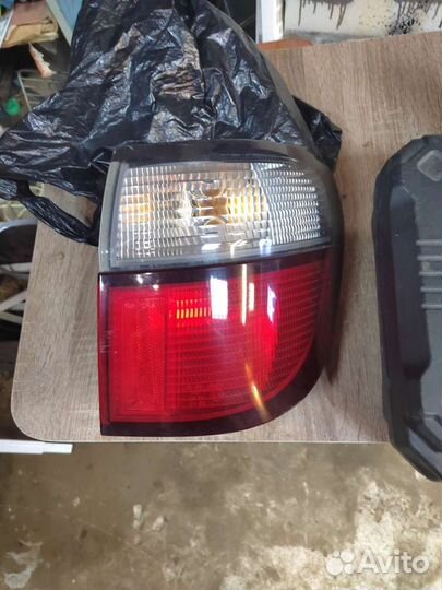 Спойлер крышки багажника Мазда 626, capella