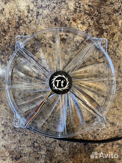 Thermaltake element V fan 220mm