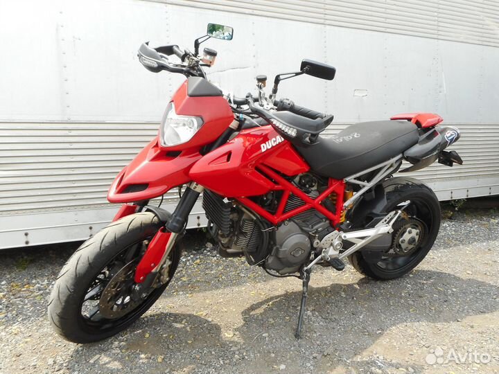 Ducati hypermotard 1100EVO No. B10708
