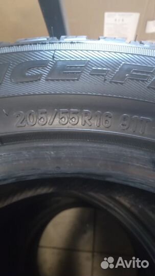 Toyo Observe Ice-Freezer 205/55 R16 91T