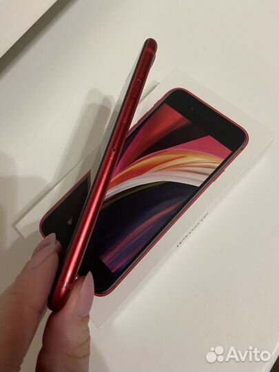 iPhone SE (2020), 128 ГБ