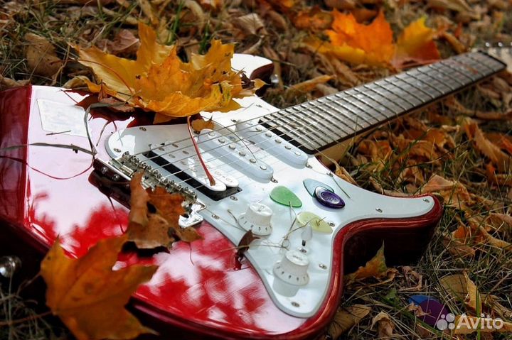 Электро гитара yamaha Pacifica 012 с проводом jack