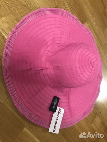 Шляпа новая