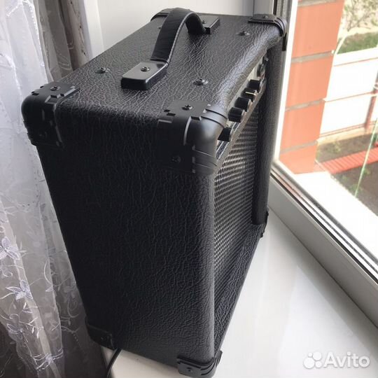 Комбоусилитель для гитары 25W, Rockson MS-25G