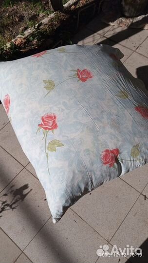 Подушка перьевая бу