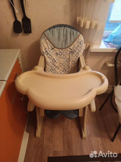 Стул для кормления