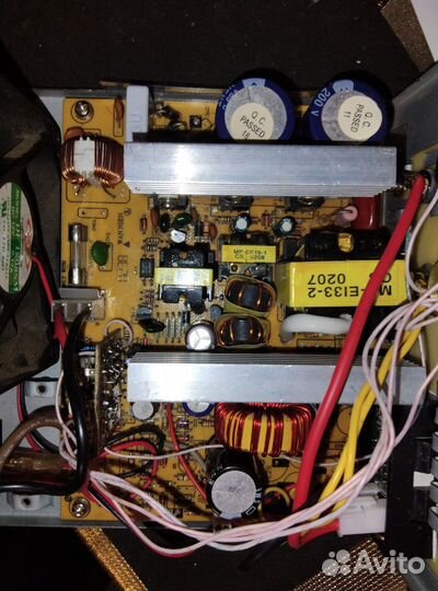 Регулируемый лабораторный блок питания. Зарядное