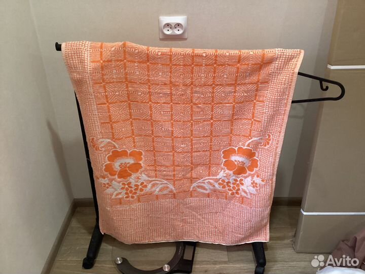 Полотеца новые