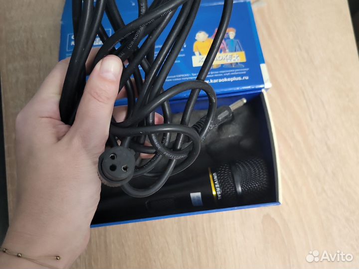 Динамический микрофон BBK DM-130