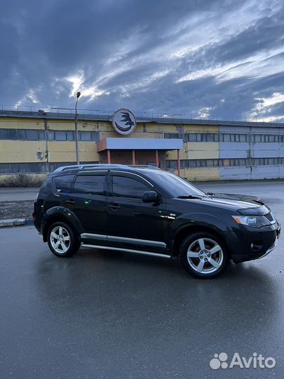 Mitsubishi Outlander 3.0 AT, 2008, 282 470 км