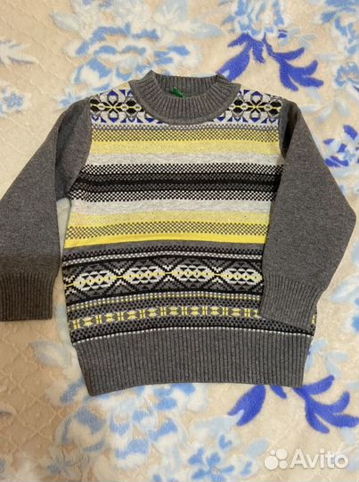 Свитер новый для мальчика