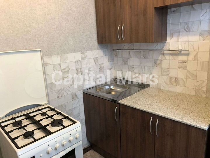 3-к. квартира, 55 м², 5/5 эт.